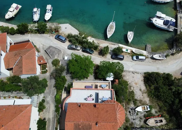 아파트 Kuca Zora Zaglav